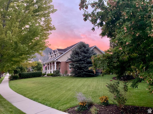 277 W Canyon Crest Rd, Alpine, UT 84004 - view of yard at dusk