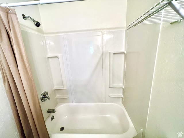 19600 N 8250 E, Mount Pleasant, UT 84647 - full bath featuring shower / bath combination with curtain
