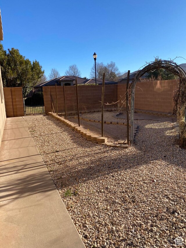 1918 S Mojave Dr, Washington, UT 84780 - view of yard