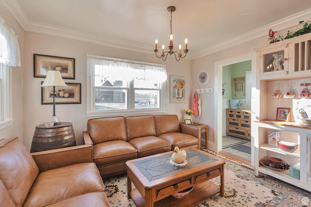 320 S 800 W, Lewiston, UT 84320 - living area featuring light wood-style flooring, a chandelier, and ornamental molding
