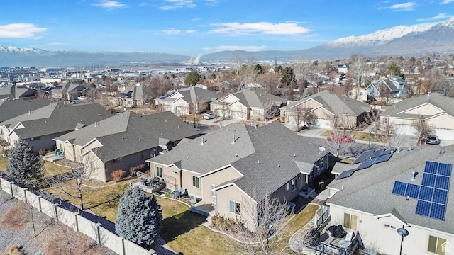 bird's eye view featuring a mountain view