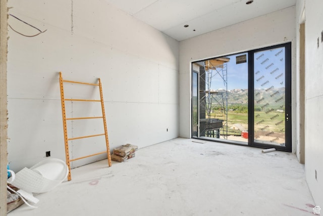 5220 N Old Ranch Rd, Park City, UT 84098 - empty room with concrete flooring