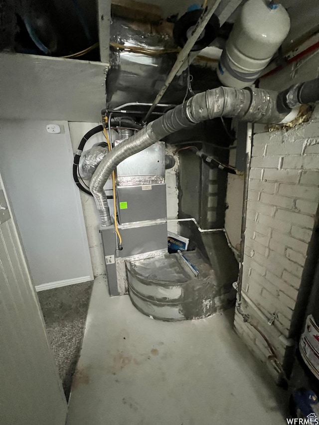 2802 Adams Ave, Ogden, UT 84403 - view of utility room