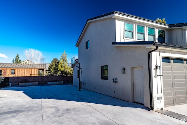 1283 N Gallen Rd W, Santa Clara, UT 84765 - view of property exterior featuring a garage