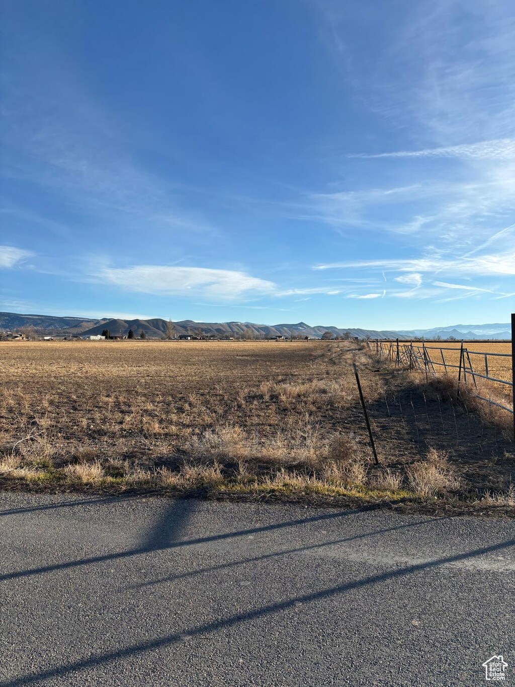 10715 W 14500 S, Axtell, UT 84621