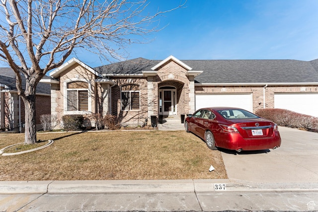 337 E Brayden Way, Draper, UT 84020 - view of front of home featuring a garage and a front yard