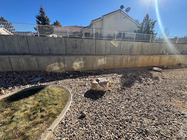 173 E Fidllers Canyon Rd Unit 17, Cedar City, UT 84721 - view of yard featuring fence