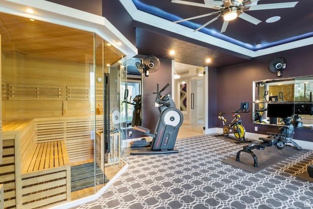 exercise room featuring ceiling fan
