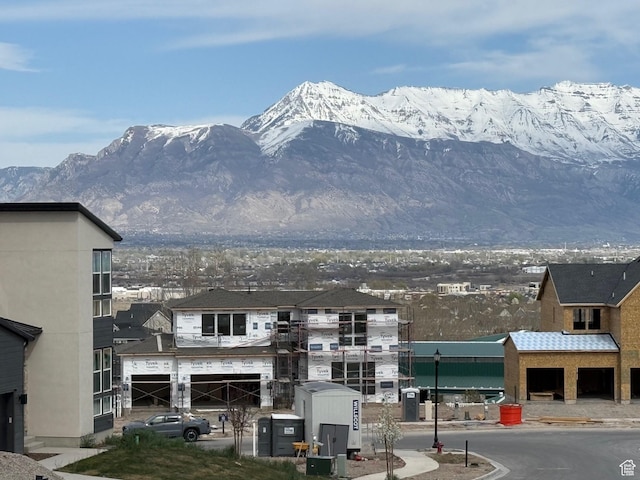 view of mountain feature
