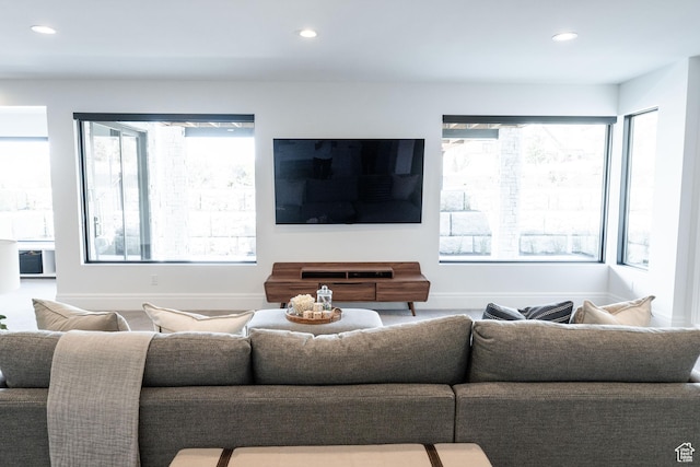 287 E Heritage Dr, Alpine, UT 84004 - living area with recessed lighting