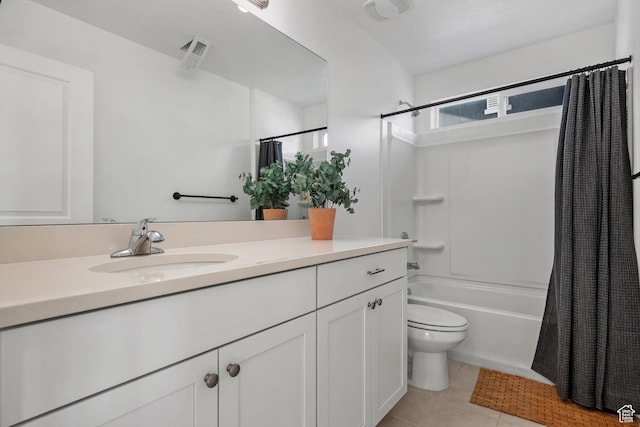 328 W 720th St S, American Fork, UT 84003 - full bathroom with tile patterned flooring, vanity, shower / bath combination with curtain, and toilet