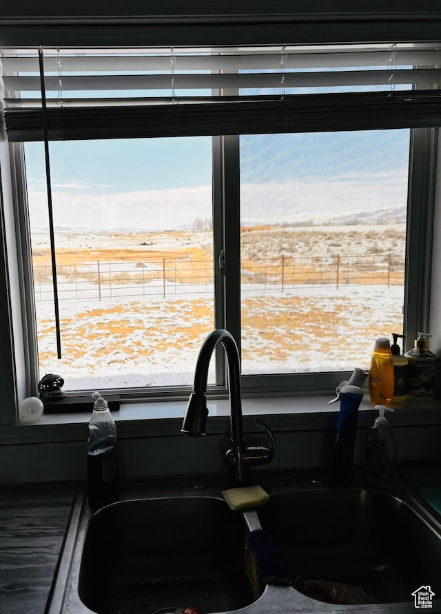23711 W 12500 S, Stone, ID 83252 - details featuring sink