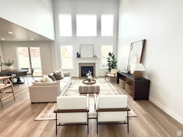 2946 N 1080 W, Lehi, UT 84043 - living room with plenty of natural light, light wood finished floors, and a towering ceiling