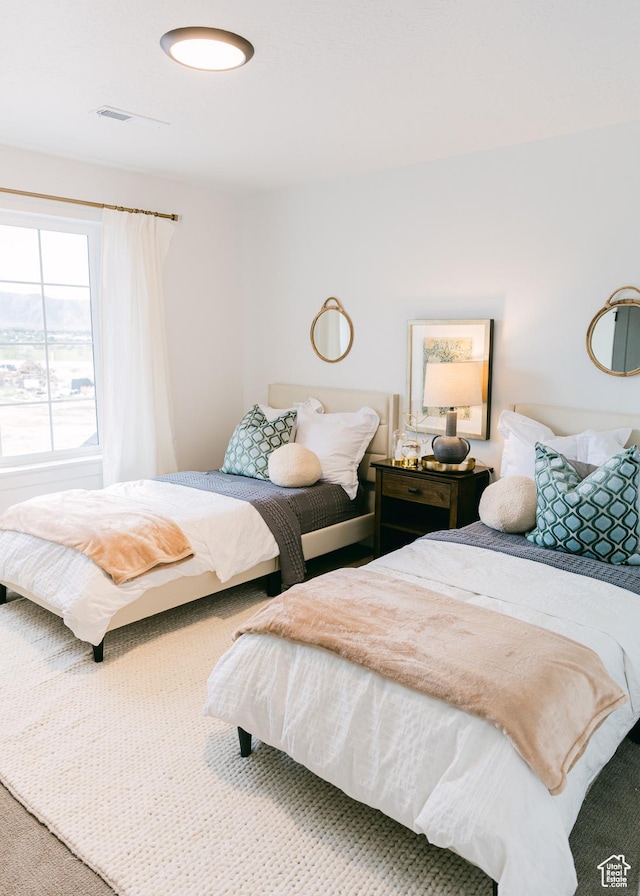 bedroom featuring carpet floors