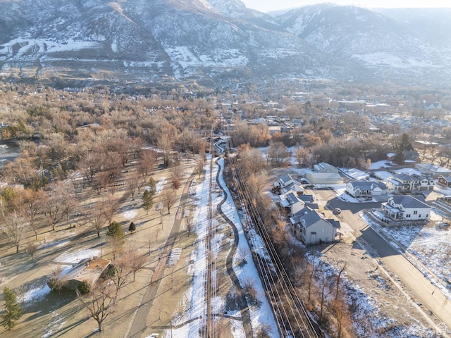 370 W Pioneer Ln, Farmington, UT 84025