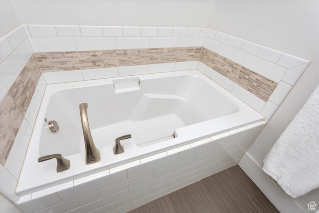 2025 W Orchard Harvest Dr, Kaysville, UT 84037 - bathroom featuring tiled tub