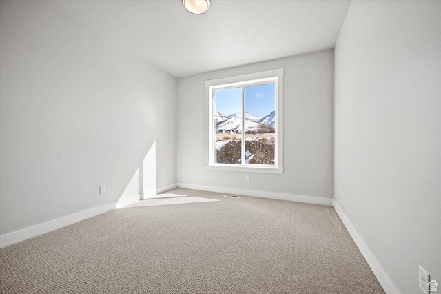 354 S 1150 E Unit 605, Smithfield, UT 84335 - carpeted empty room with visible vents and baseboards