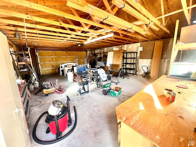 96 W 200 N, Richfield, UT 84701 - garage with a garage door opener