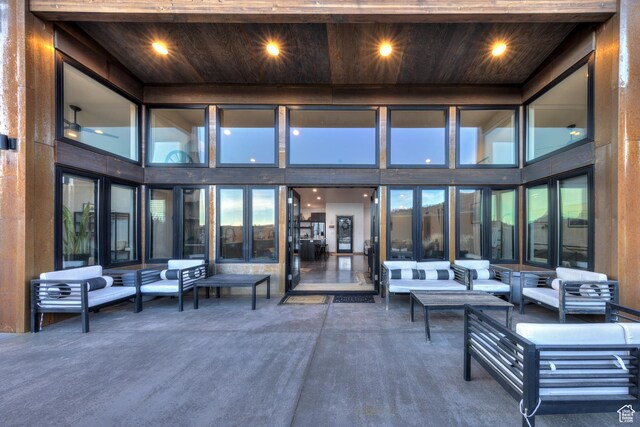 171 E Mt Peale Dr, Moab, UT 84532 - view of lobby