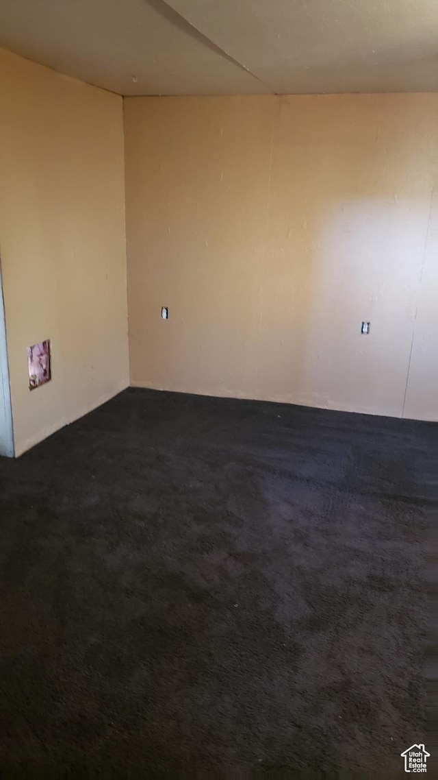 449 E 3rd S, Price, UT 84501 - unfurnished room with dark colored carpet