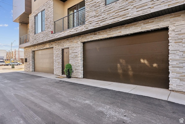 1618 S Main St Unit 2, Salt Lake City, UT 84115 - view of garage