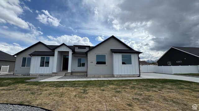 view of front of house featuring board and batten siding