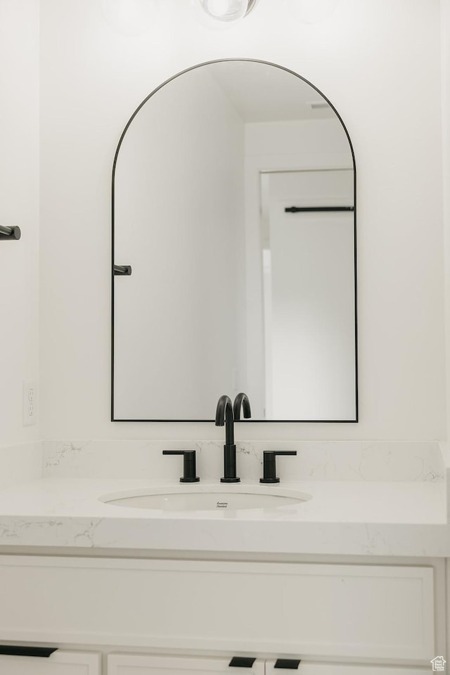 994 W Union Bench Dr S, Mapleton, UT 84664 - bathroom with vanity