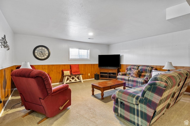 440 W Cottonwood Ln, Ferron, UT 84523 - living room with light colored carpet