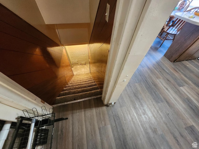 details with wood-type flooring