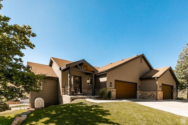 3942 View Pointe Dr, Park City, UT 84098 - view of front of property with a garage and a front yard