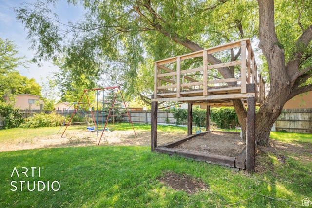 view of yard featuring a playground