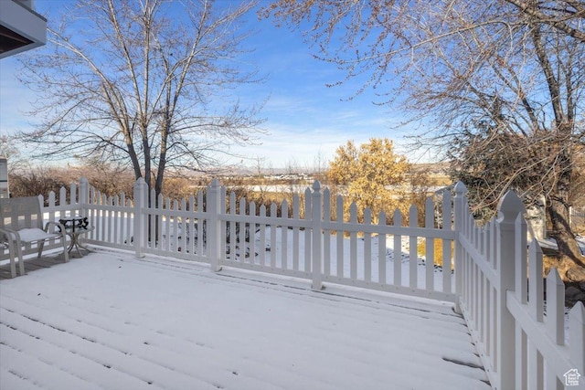 939 E Summit Dr N, Smithfield, UT 84335 - view of snow covered deck