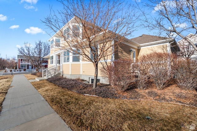 view of property exterior