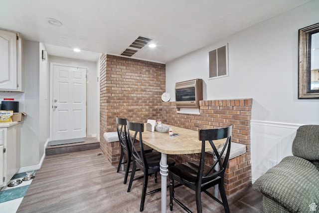 1975 Laguna Vista Dr, Orem, UT 84058 - dining room featuring light hardwood / wood-style floors