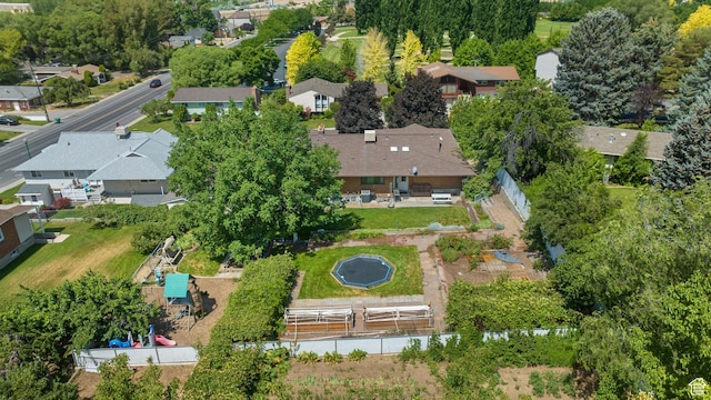 1975 Laguna Vista Dr, Orem, UT 84058 - aerial view of property and surrounding area featuring nearby suburban area