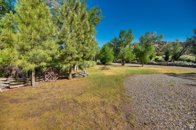 2690 E Hwy 153, Beaver, UT 84713 - view of yard