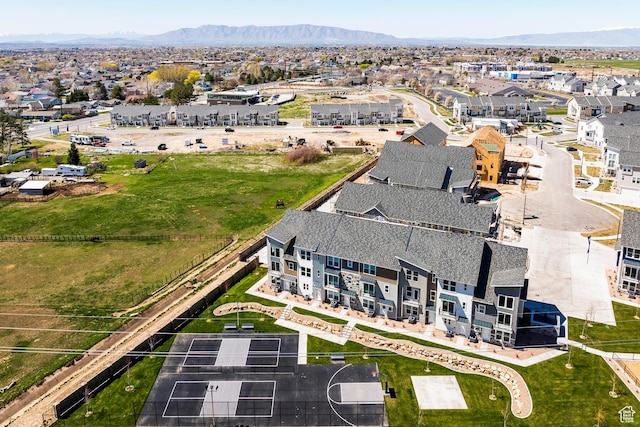 bird's eye view featuring a mountain view
