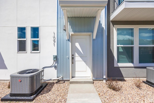 property entrance featuring cooling unit