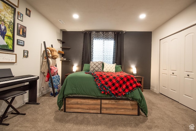 324 S Hayes Well Ln, Saratoga Springs, UT 84045 - bedroom featuring baseboards, visible vents, a closet, and carpet floors