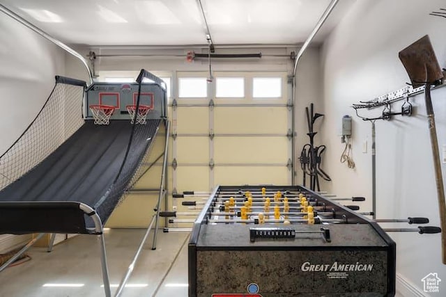 view of recreation room
