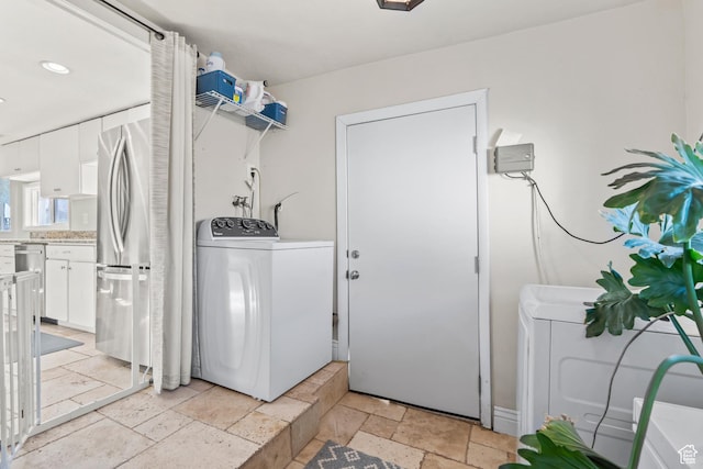 58 W 6100 S, Murray, UT 84107 - washroom with washer / clothes dryer