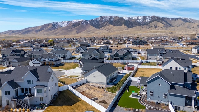 3727 S Larkspur Cir, Saratoga Springs, UT 84045 - drone / aerial view featuring a residential view and a mountain view