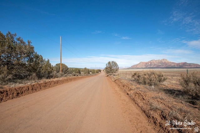 721 S Coyote Rd, Apple Valley, UT 84737