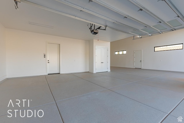 2752 S 3930 W, Hurricane, UT 84737 - garage with a garage door opener