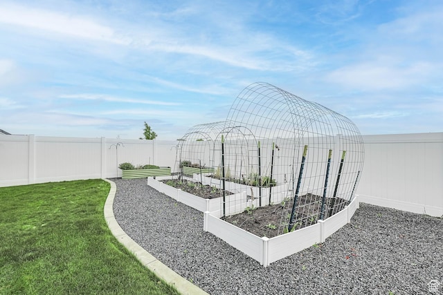 3932 W 2875 N, Plain City, UT 84404 - surrounding community featuring a vegetable garden