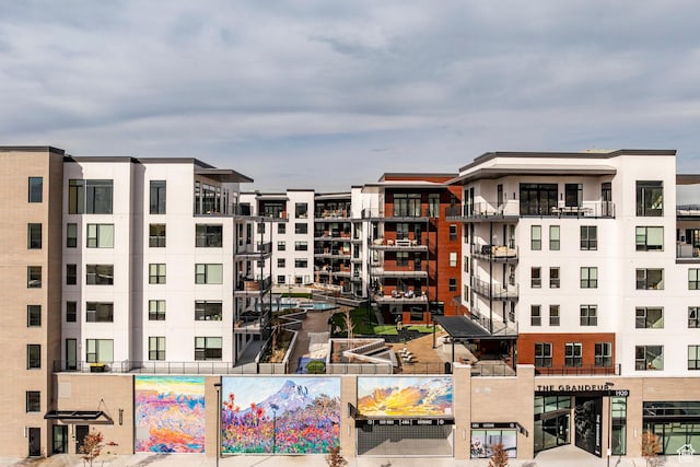1920 E Rodeo Walk Dr Unit 516, Holladay, UT 84117 - view of apartment building / complex