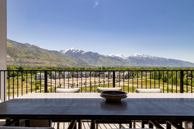 1920 E Rodeo Walk Dr Unit 516, Holladay, UT 84117 - view of patio / terrace featuring a mountain view and a balcony