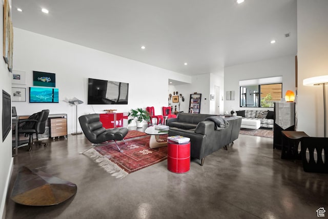 11515 N White Tail Ct, Hideout, UT 84036 - living area featuring concrete flooring and recessed lighting