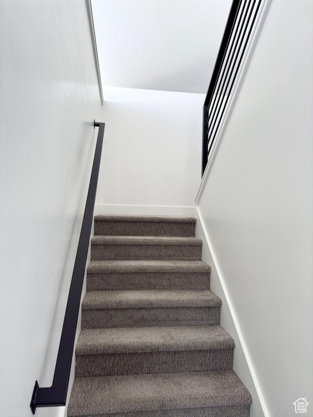 1610 N Mackinaw Way, Garden City, UT 84028 - view of stairs