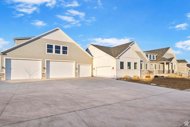 1595 E Duggan Dr, Eagle Mountain, UT 84005 - view of front of home featuring a garage